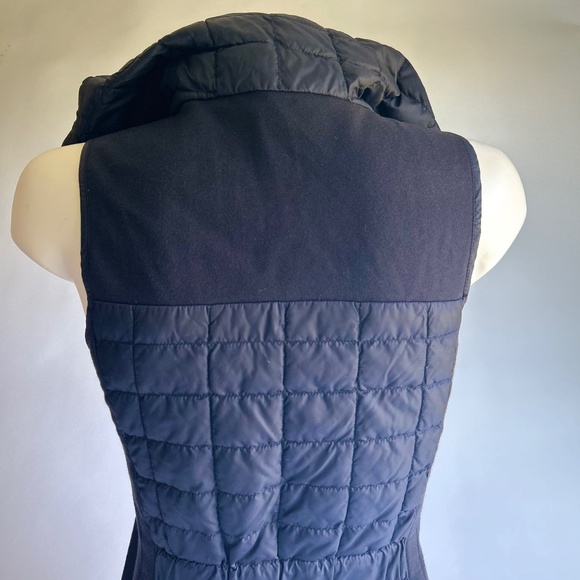 The North Face Black Nylon Polyester Hooded Vest size XS - Picture 9 of 15